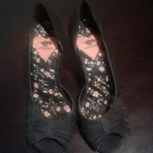 Rocket Dog Black Heels